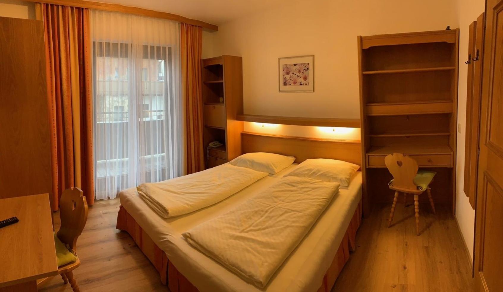 Pension Haus Riedlsperger Saalbach-Hinterglemm Zewnętrze zdjęcie